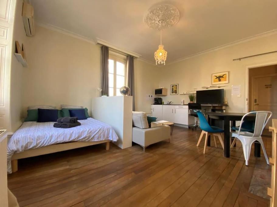 #Le Maitre Du Navire - Grand Studio - Hyper Centre Apartment Брив ла Гайард Екстериор снимка